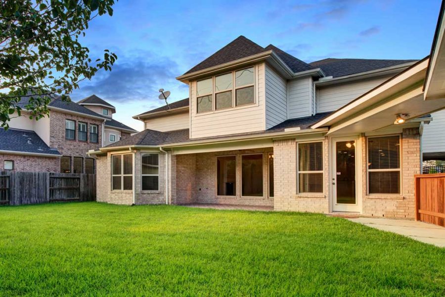 REAL ESTATE PHOTOGRAPHY EXTERIOR enchant3d